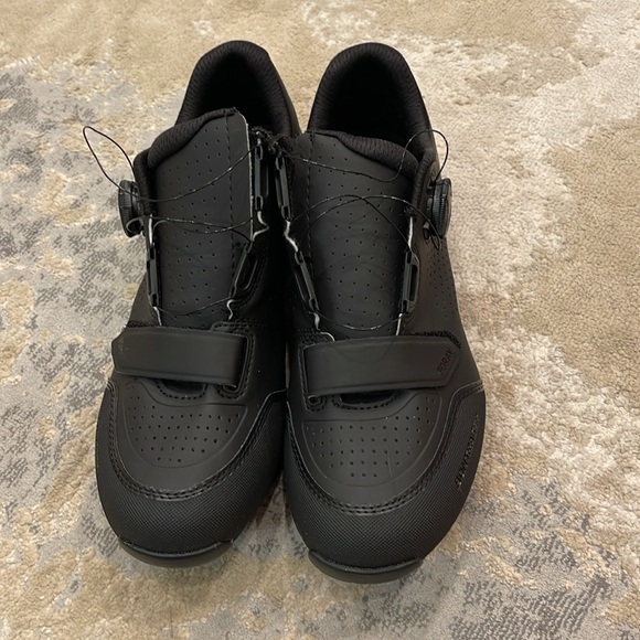 Bontrager
Foray Mountain Shoe good condition size 8.5 - Picture 7 of 11